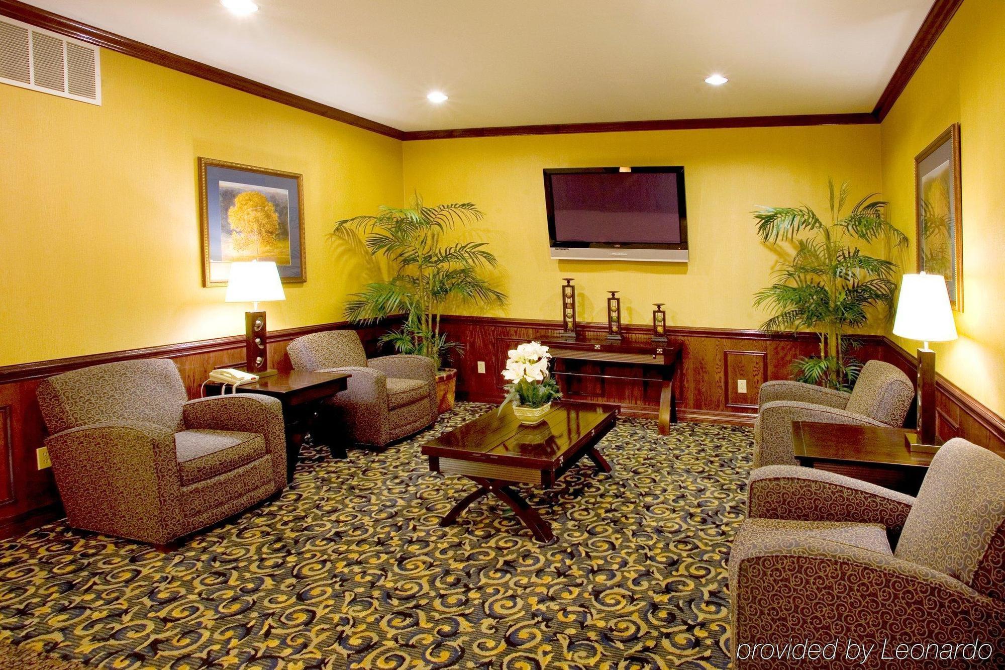 Holiday Inn Express Hotel And Suites Falfurrias İç mekan fotoğraf